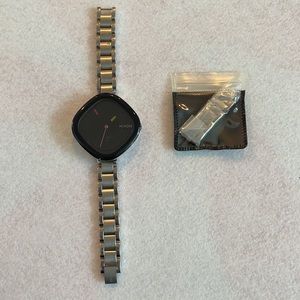 Nixon watch